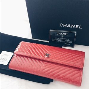 CHANEL Red Flap Wallet